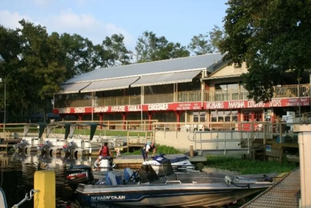 Highbanks Marina & Campresort