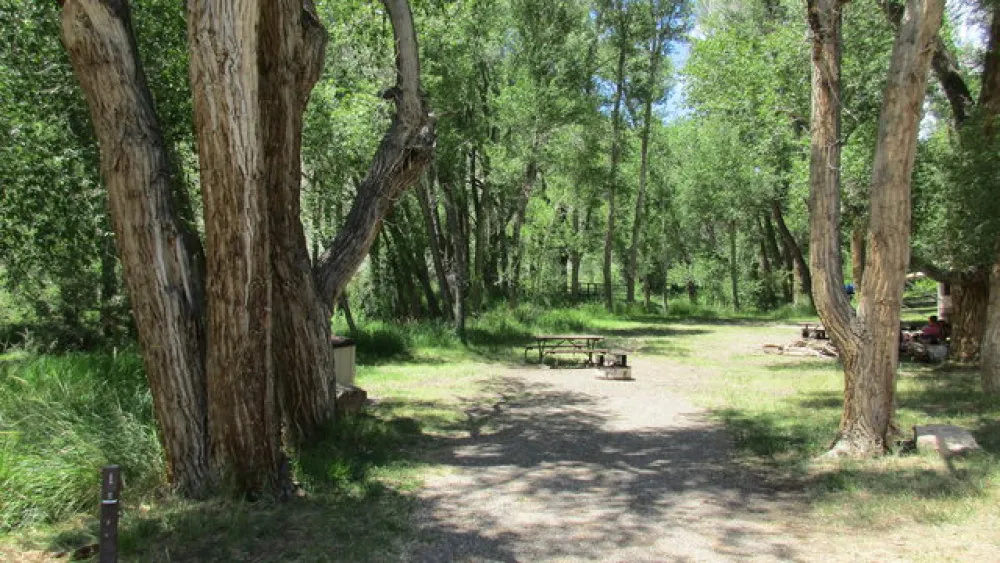 Dry Gulch Campground