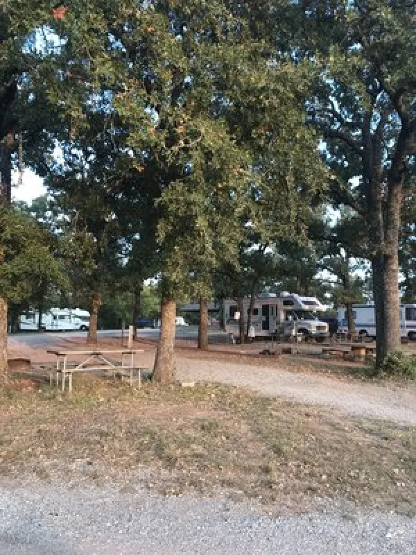 Pauls Valley City Lake Campground