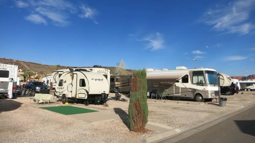 McArthur's Temple View RV Resort