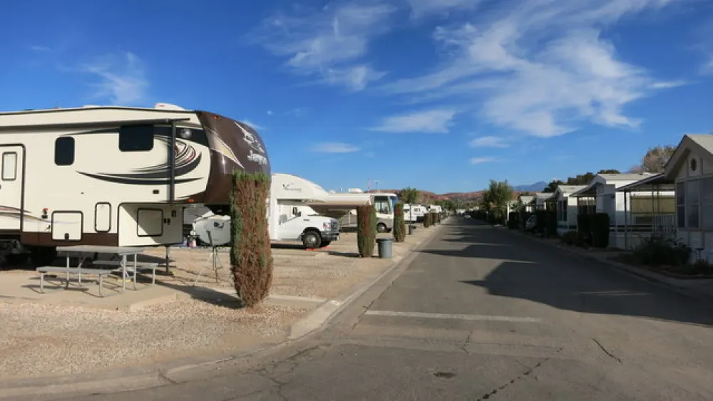 McArthur's Temple View RV Resort