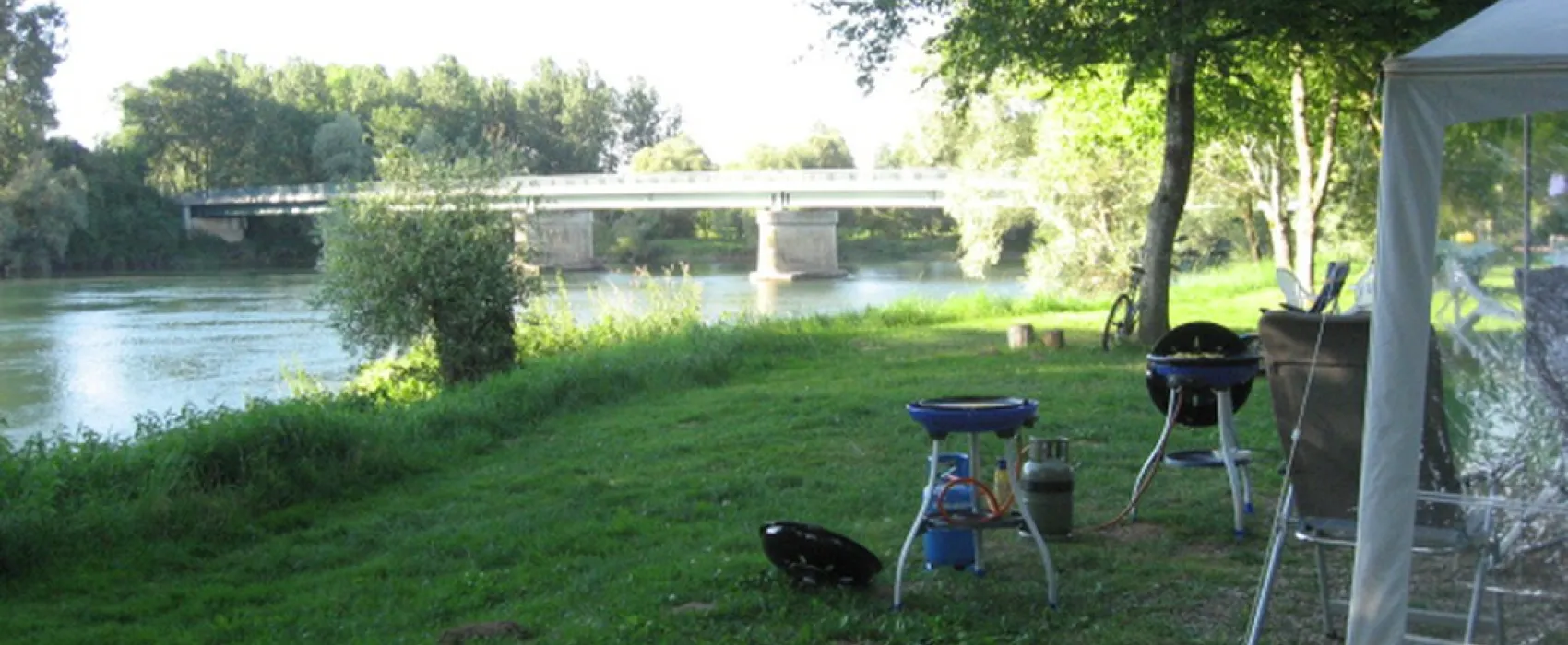 Les Pêcheurs Lays sur le Doubs