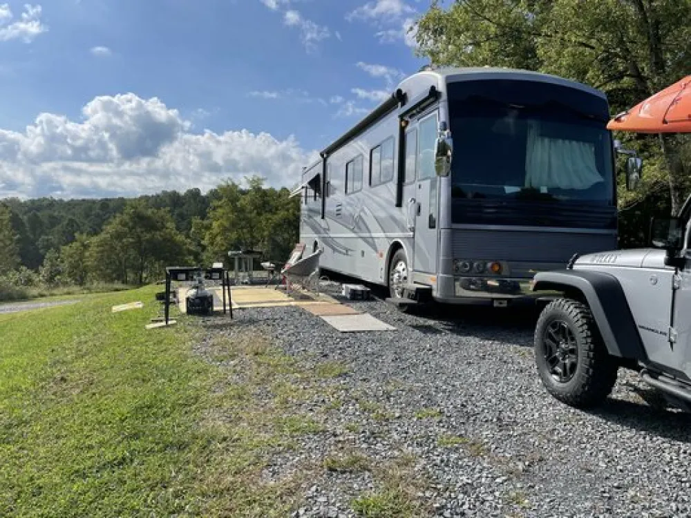 Mountain Lake Campground & Cabins