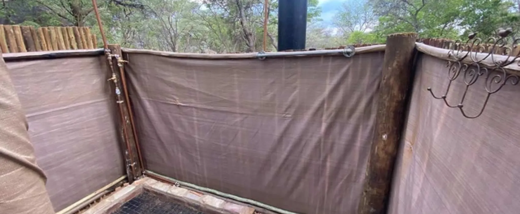 Luxury Tents at Kigeni