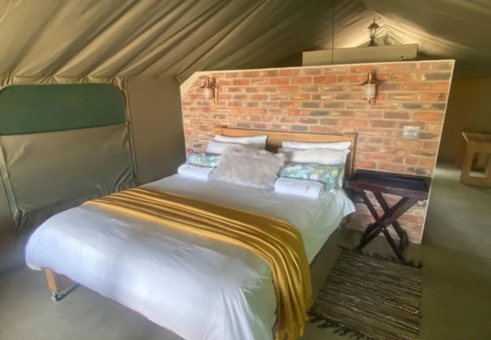 Luxury Tents at Kigeni