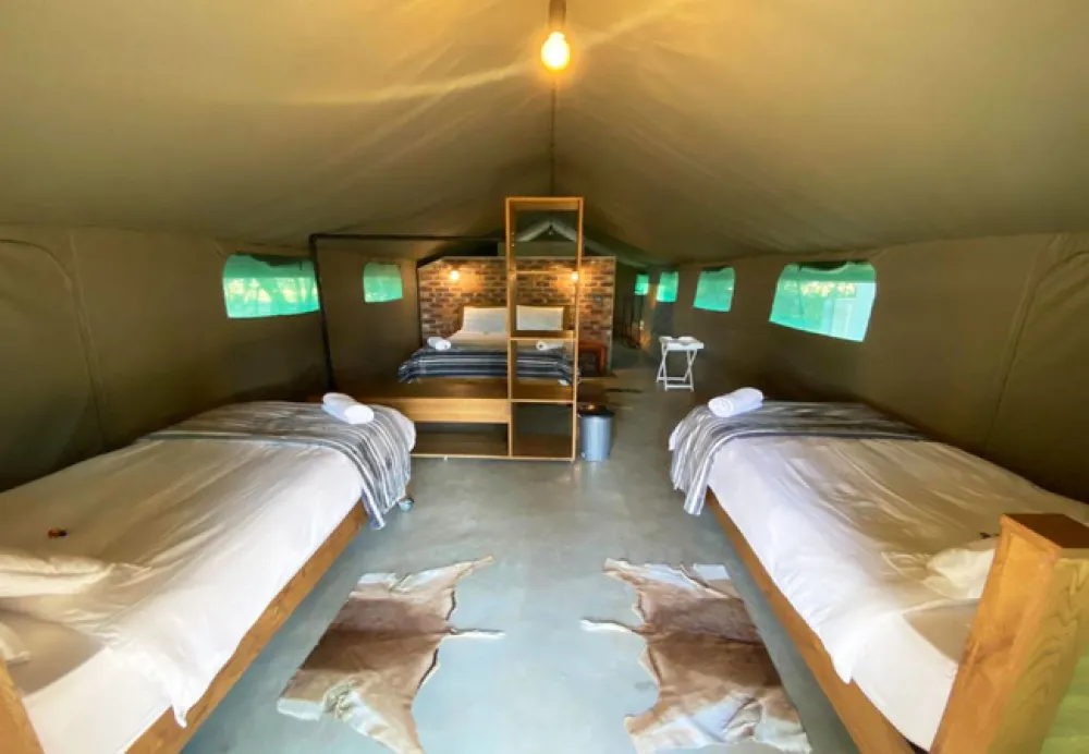 Luxury Tents at Kigeni