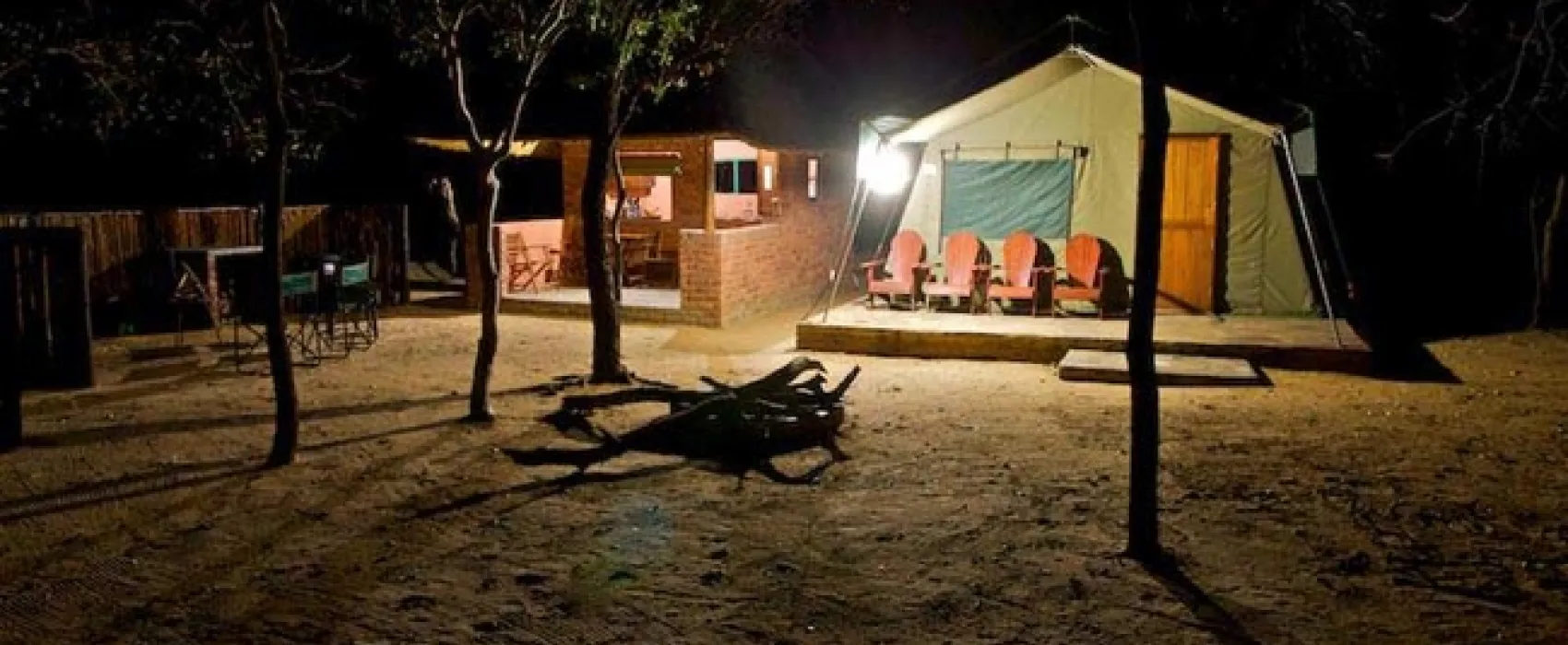 Luxury Tents at Kigeni