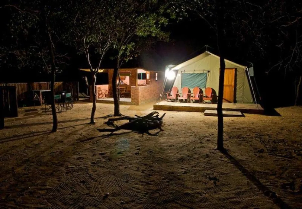 Luxury Tents at Kigeni