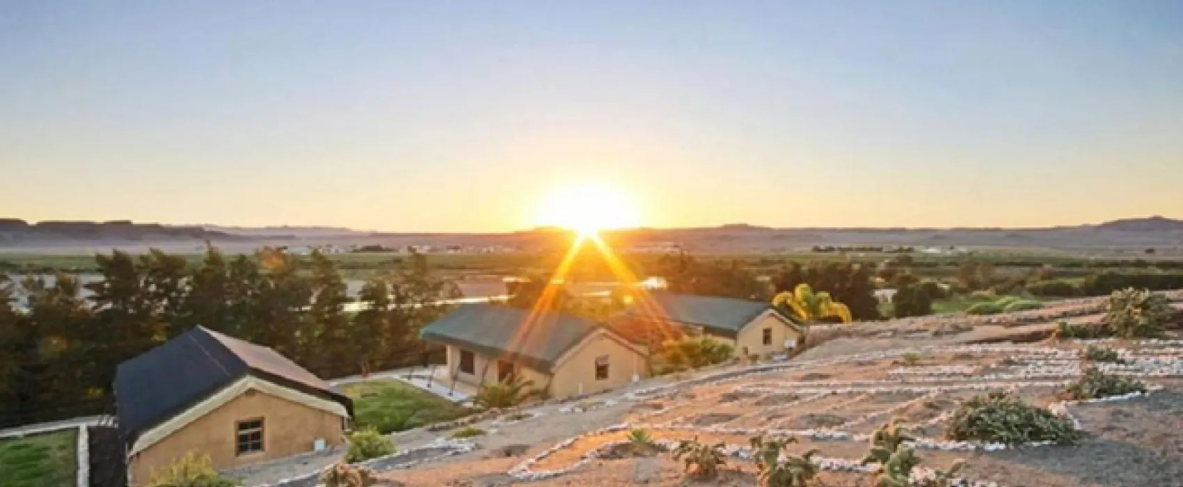 Frontier River Resort