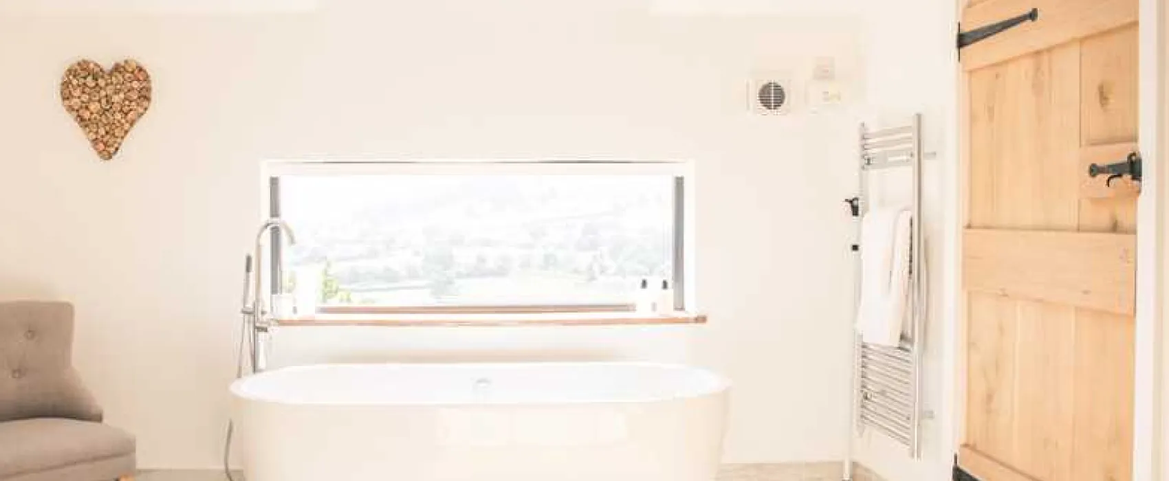 Oaklands Glamping and Treehouse