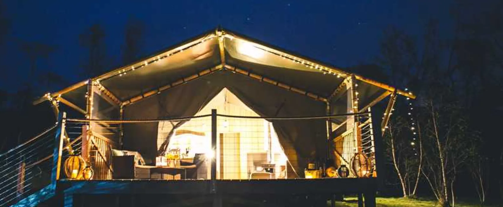 Oaklands Glamping and Treehouse