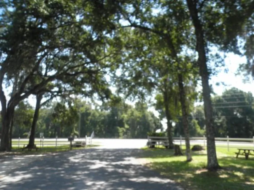 Snooze N Scoot RV Campground