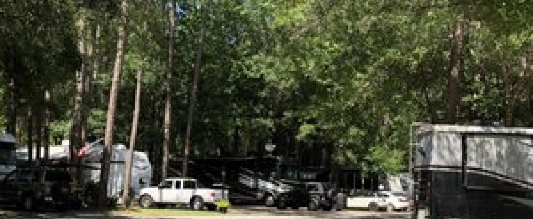 Flamingo Lake RV Resort