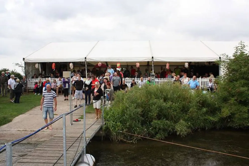 Campingplatz Drakenburg Wassersport Weser e.V.