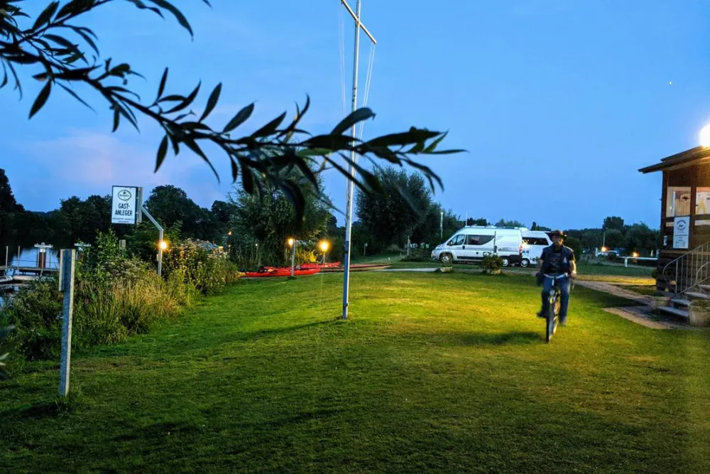 Campingplatz Drakenburg Wassersport Weser e.V.