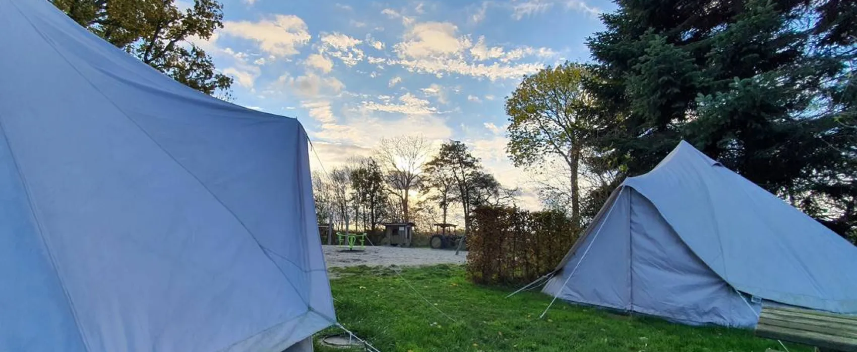 Höpkens Hof & Campingplatz