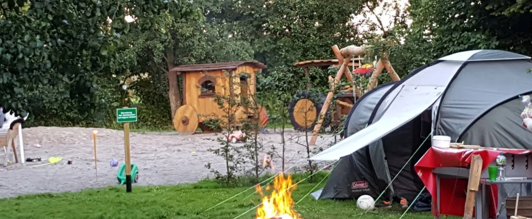 Höpkens Hof & Campingplatz