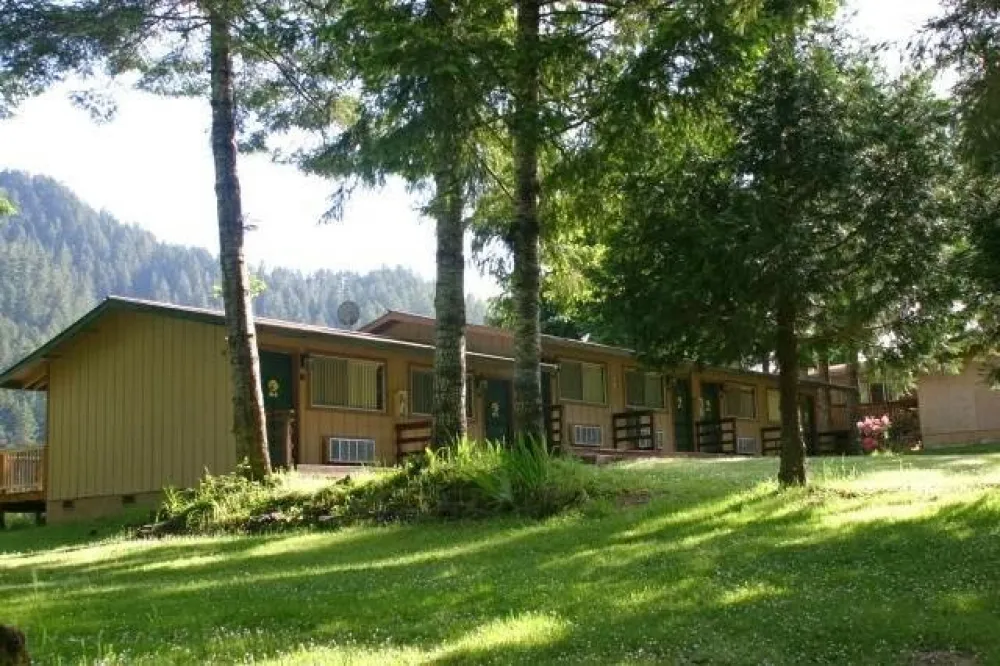 Loon Lake Lodge & RV Resort