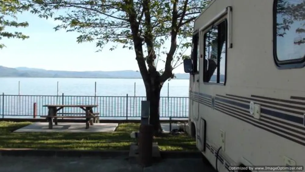 Aurora RV Park & Marina