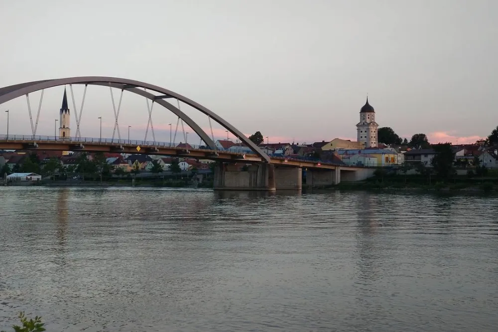 Camping- und Bootsterminal