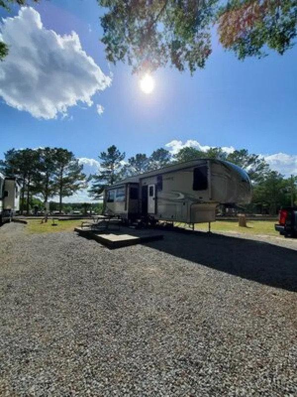 Davis Lakes Campground