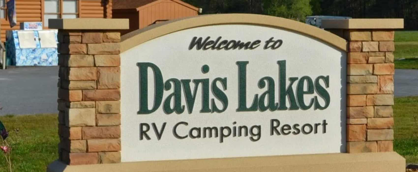 Davis Lakes Campground