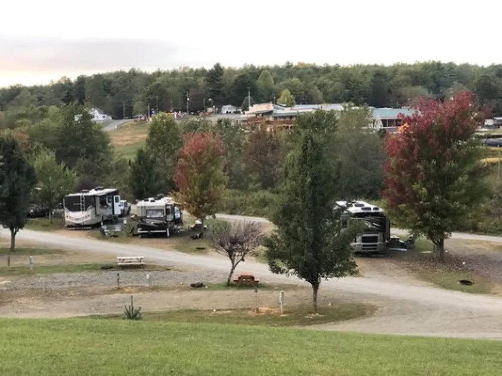 Lake Ridge RV Resort