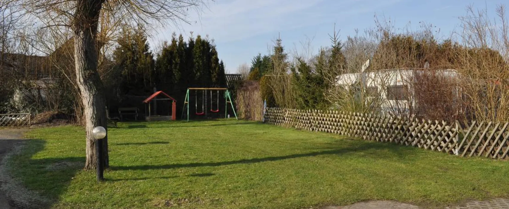 Pension & Campingplatz "Gartenidylle"
