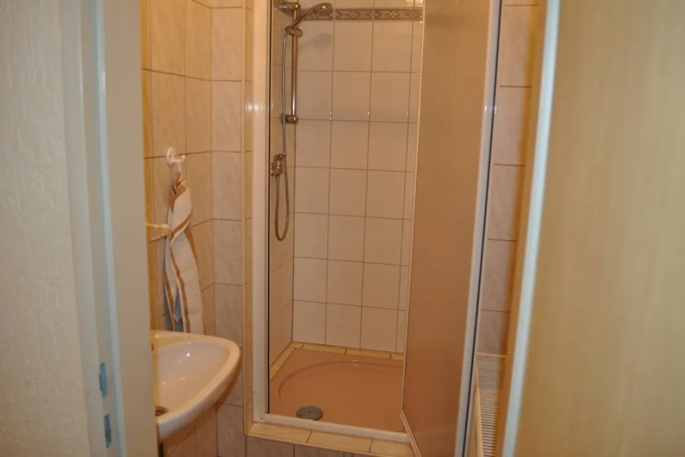 Pension & Campingplatz "Gartenidylle"