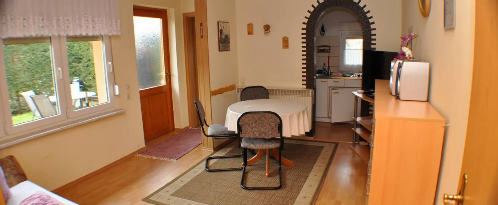 Pension & Campingplatz "Gartenidylle"