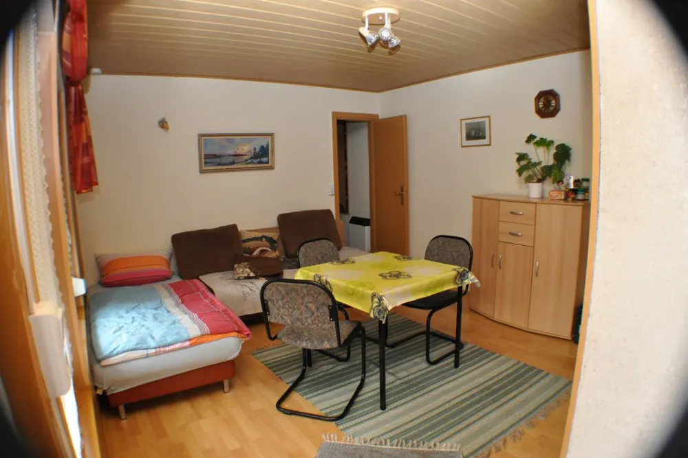 Pension & Campingplatz "Gartenidylle"