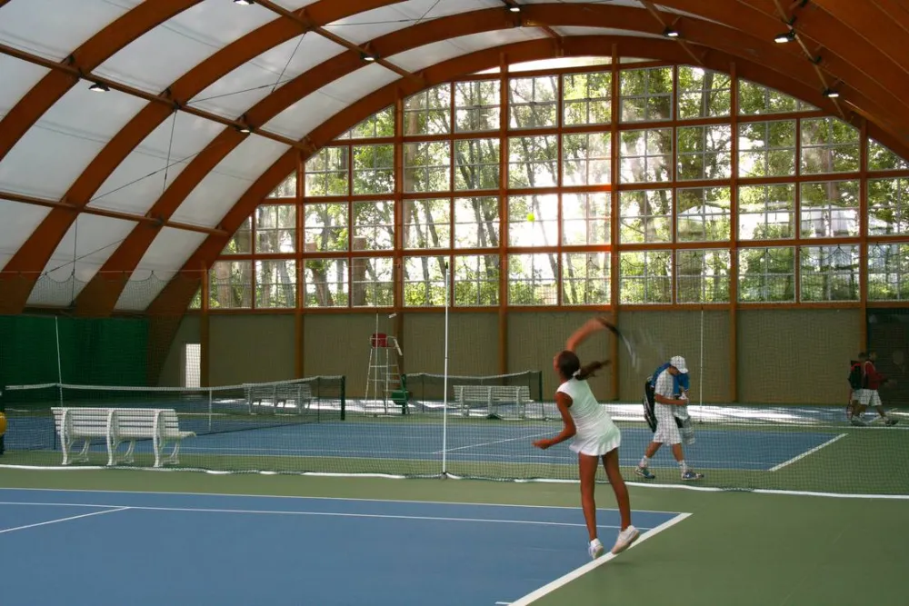 Motorhome & Caravan Parking "Torex Arena"