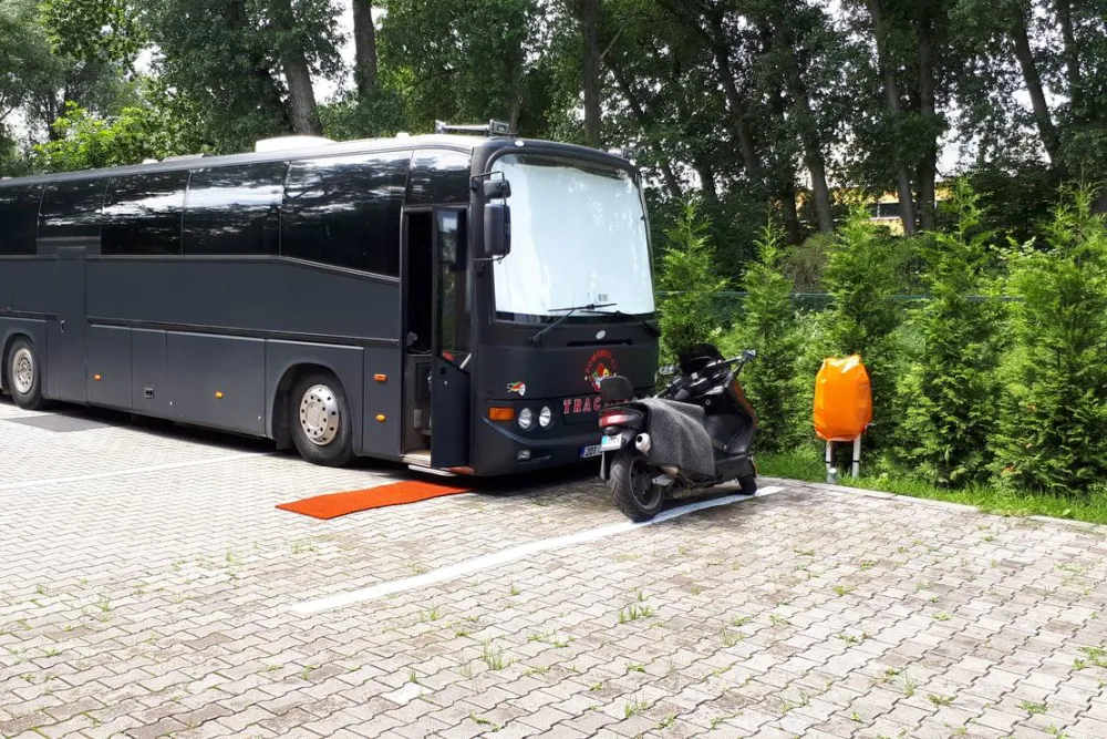 Motorhome & Caravan Parking "Torex Arena"