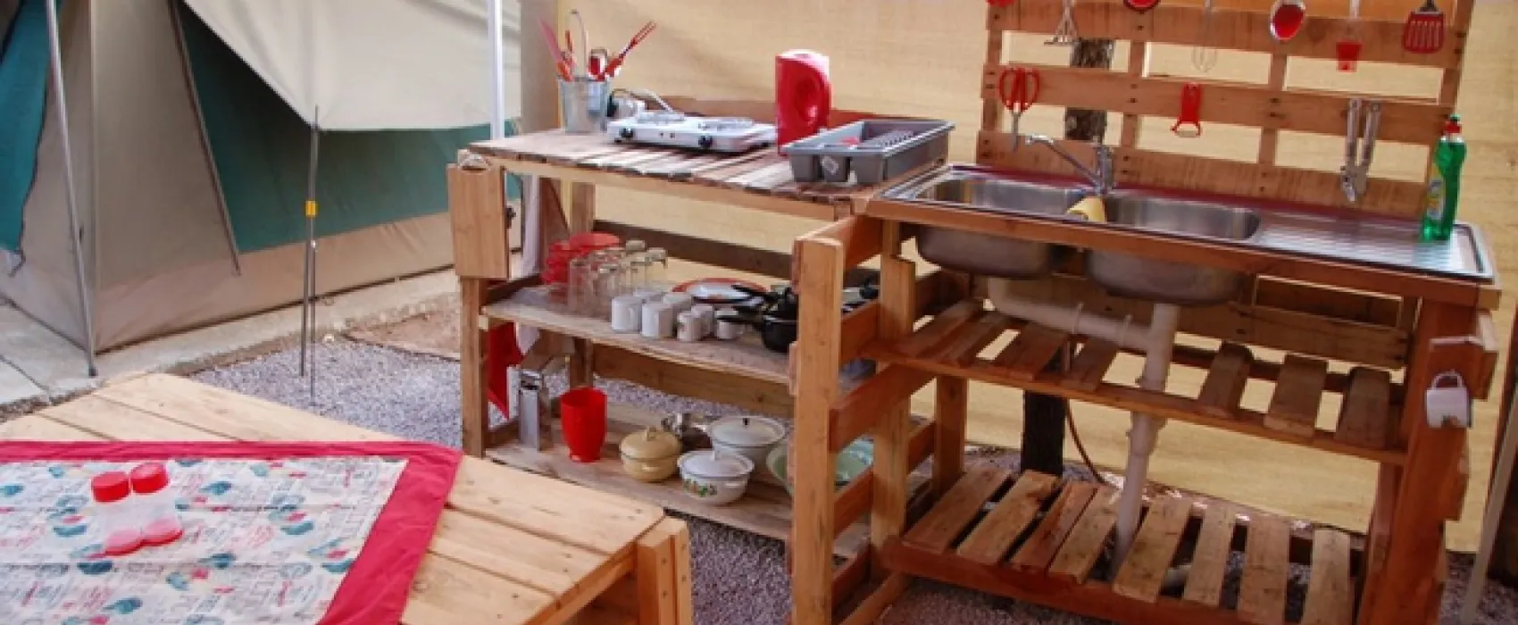 Lady Africa Bush Lodge