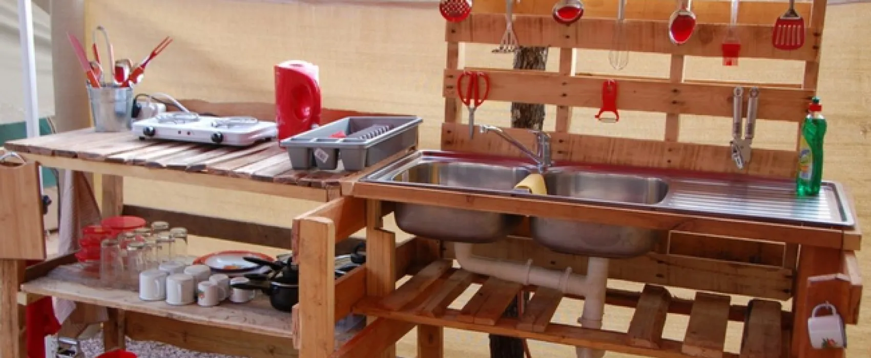 Lady Africa Bush Lodge