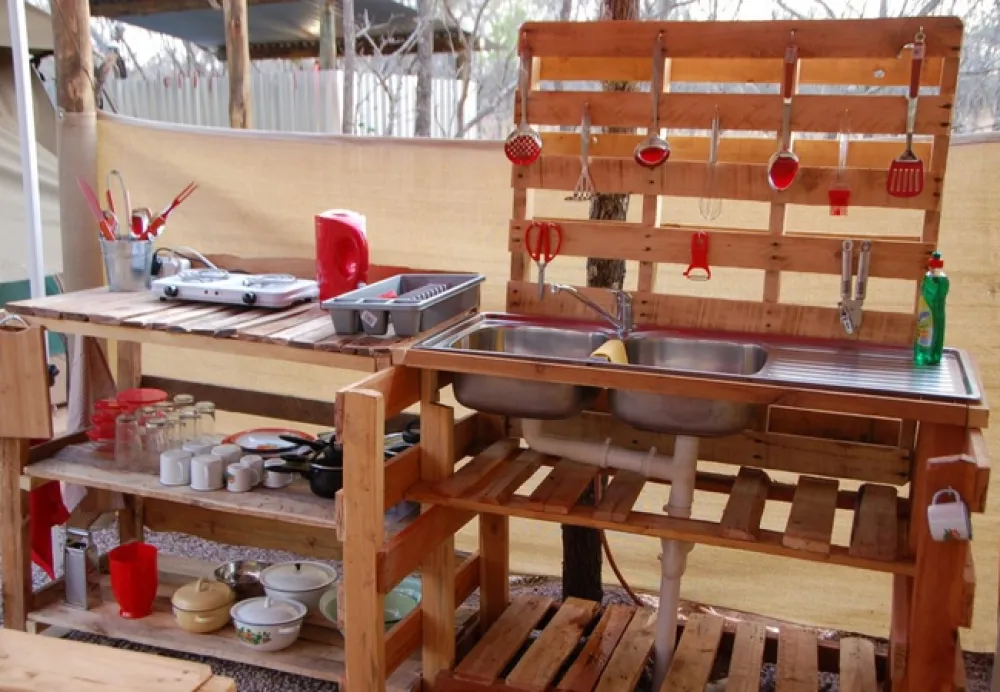 Lady Africa Bush Lodge