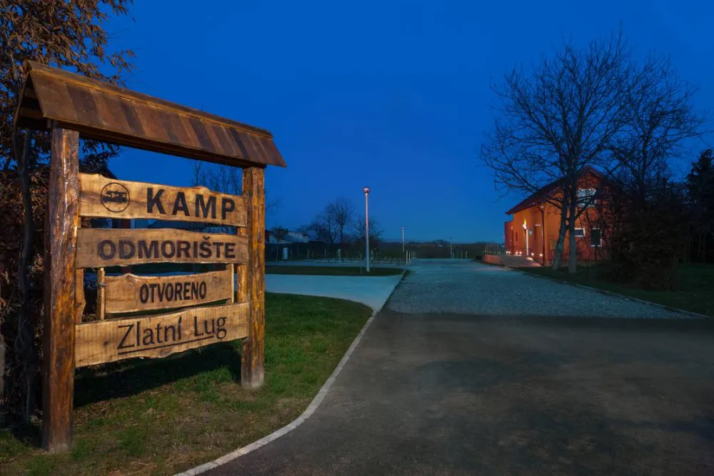 Camp Stop Zlatni Lug