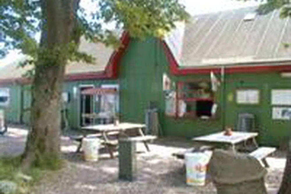 Mommark Marina Camping