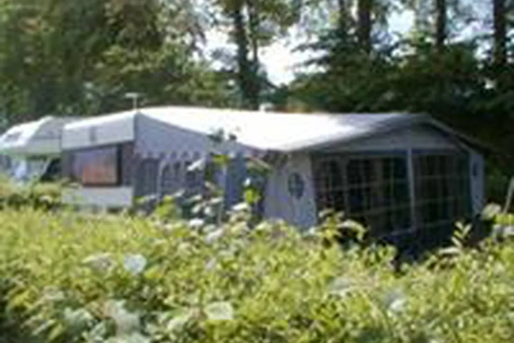 Mommark Marina Camping