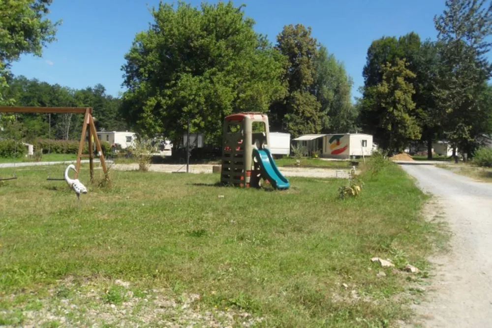 Camping Les Peupliers