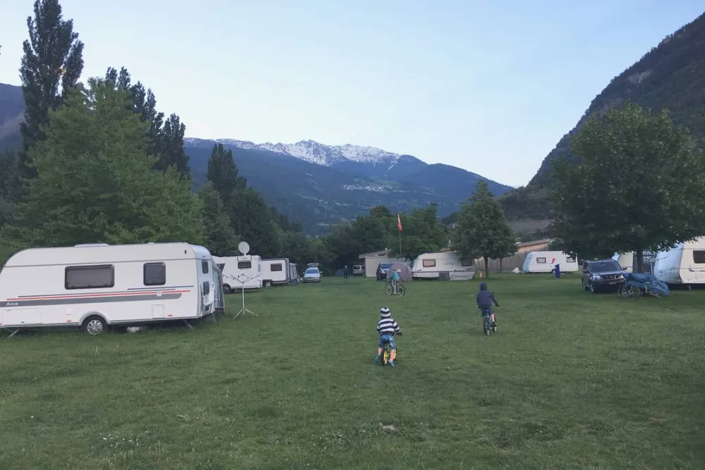 Camping & Schwimmbad Mühleye