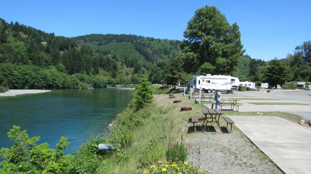 AtRivers Edge RV Resort