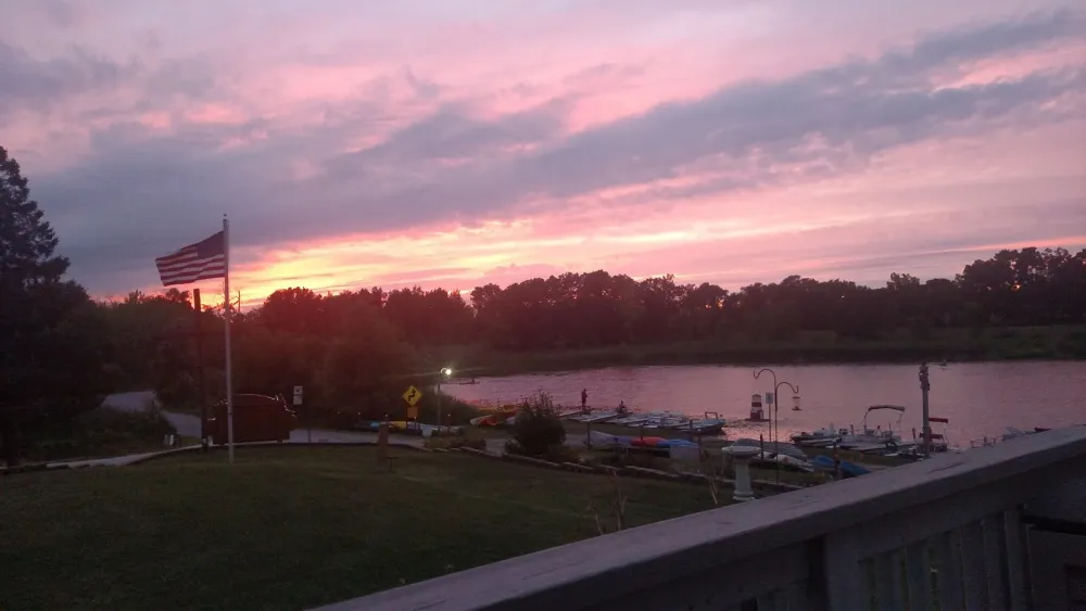 Snow Lake Kampground