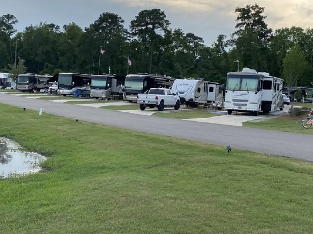 CreekFire Motor Ranch