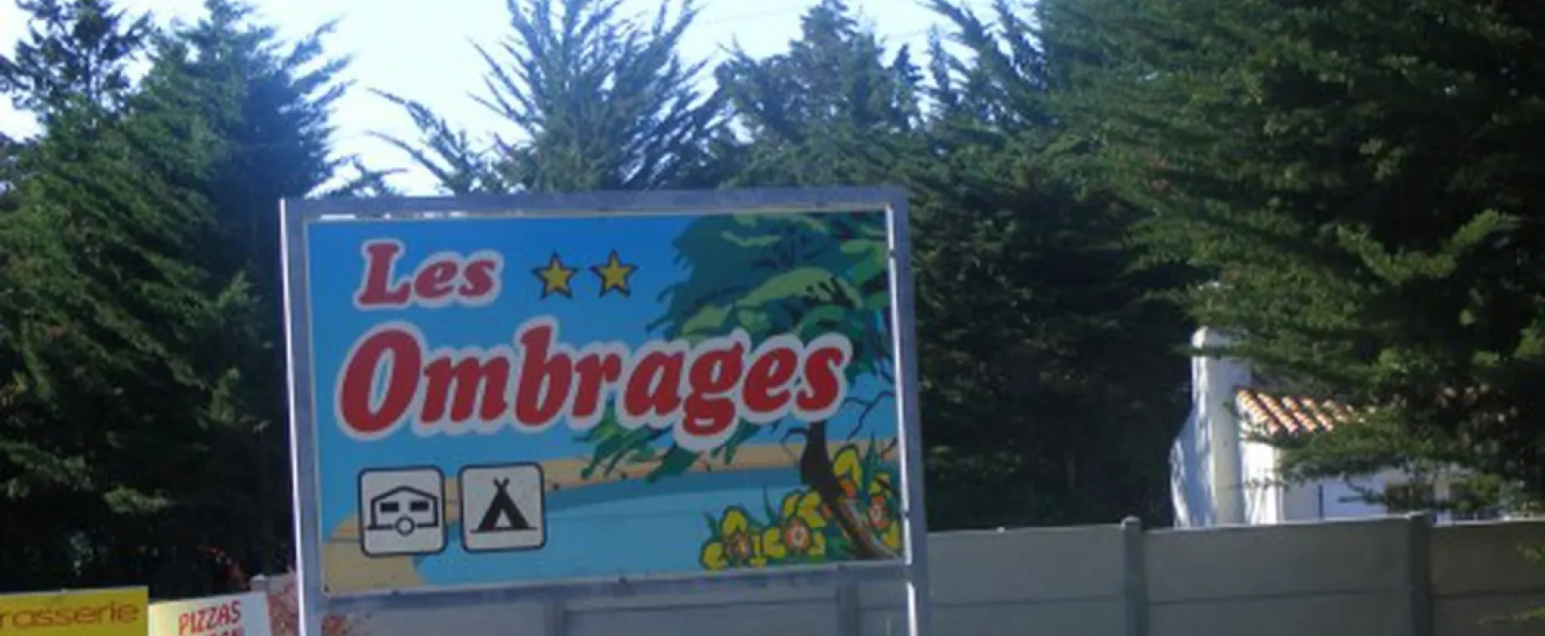 Les Ombrages