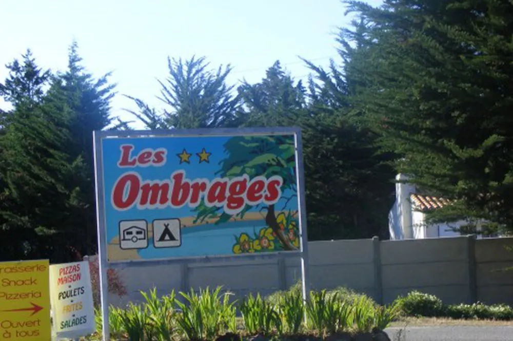 Les Ombrages