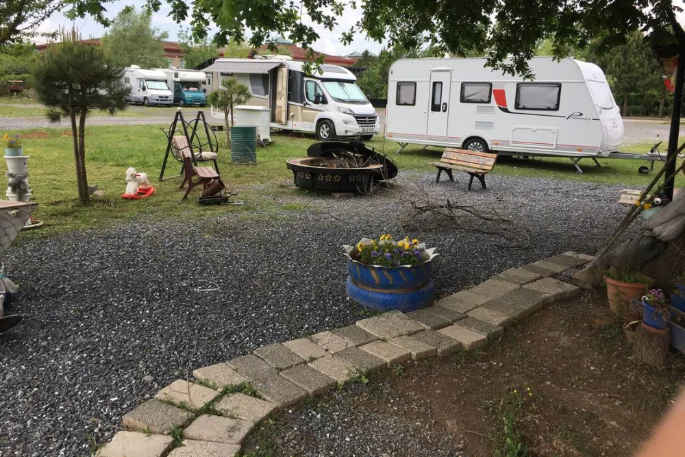 İstanbul Camper Village / İstanbul Karavan Köyü