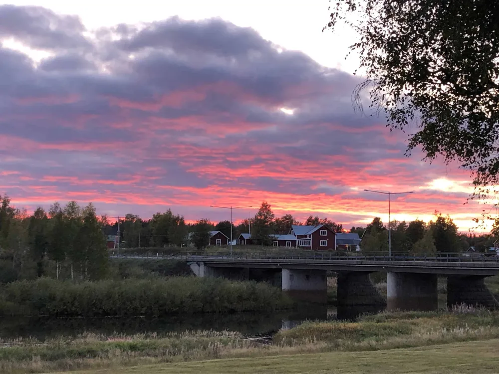 Sangis Motell och Camping