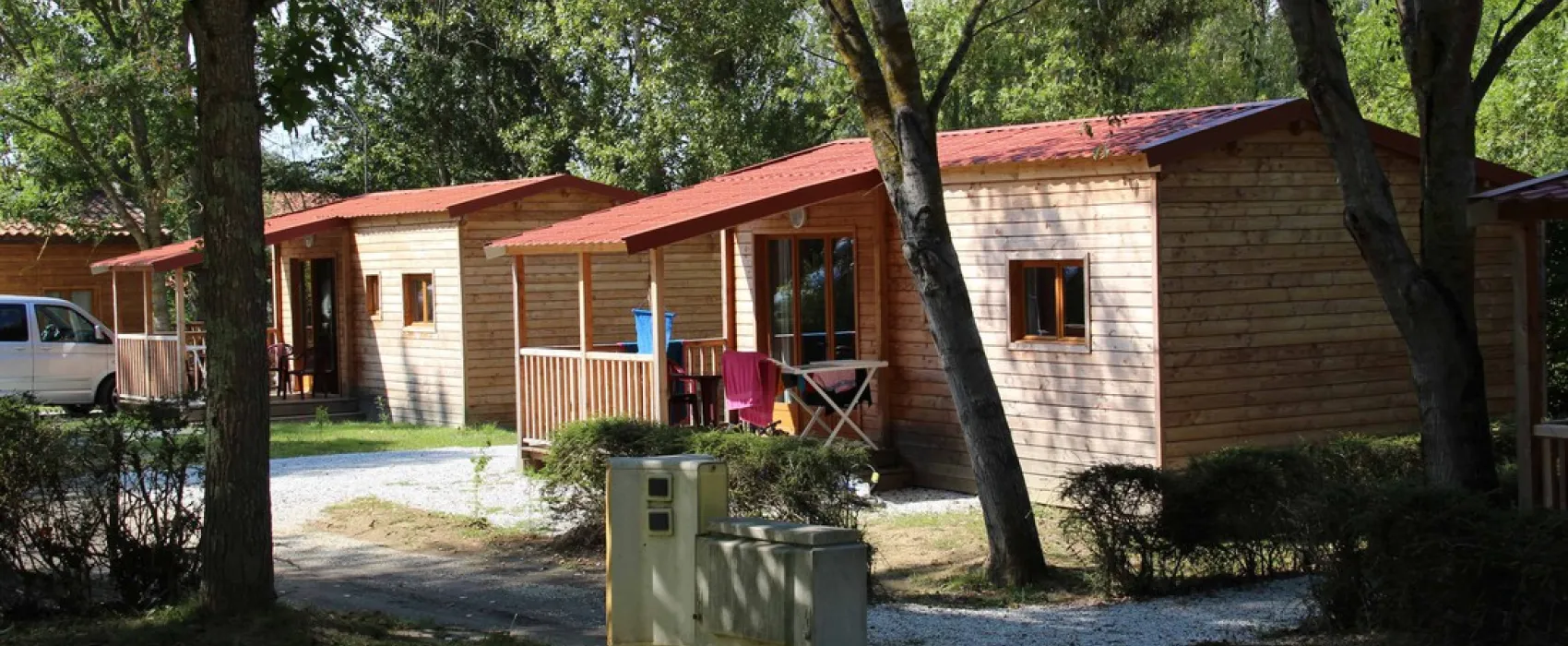 Du Lac de la Thesauque