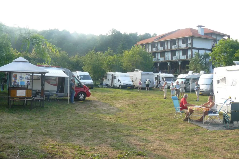 Camping Han Madona